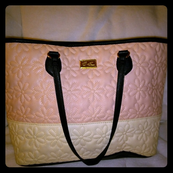 Betsey Johnson Handbags - Betsey Johnson purse